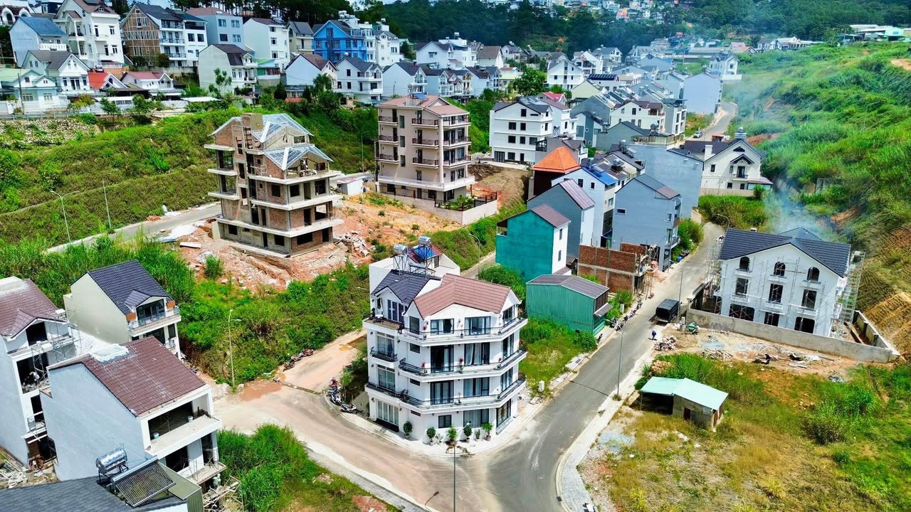 Nhà KQH An Sơn, P. Xuân Hương, Đà Lạt 63m² giá 8.6 tỷ - Đầu tư sinh lời lý tưởng!