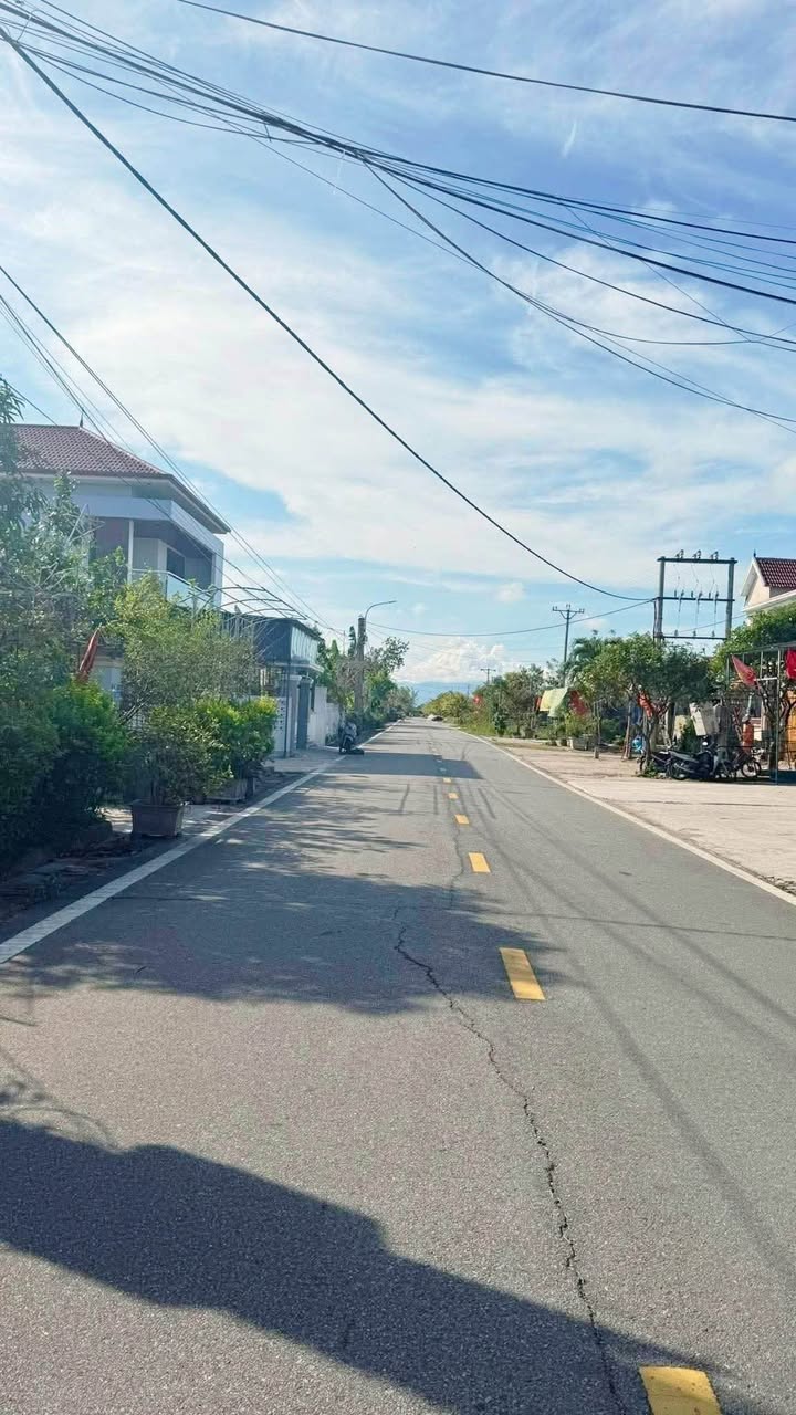 Đất nền Mai Phụ Lộc Hà 140m² giá chỉ 1.3 tỷ - Mặt đường kinh doanh sầm uất!