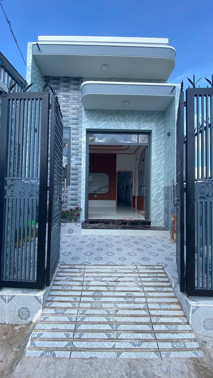 Nhà riêng Phường 8 Mỹ Tho 80m² giá 1 tỷ - Full thổ cư, gần khu TĐC