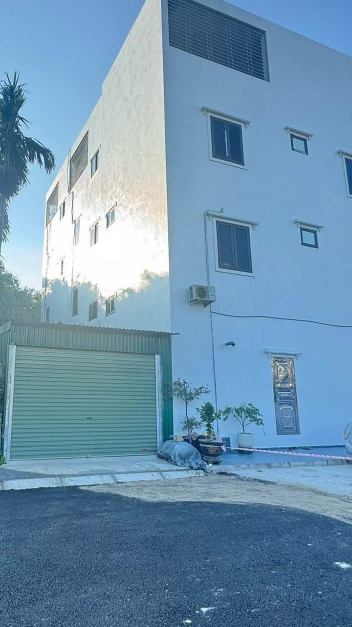 Nhà cấp 4 đường Ngô Gia Tự, Hải Phòng 61.2m² giá 3.85 tỷ - Hướng Đông mát mẻ!