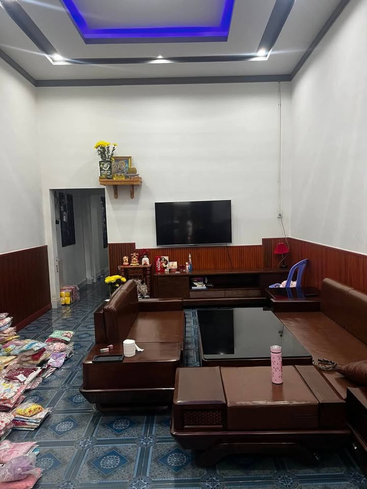 Nhà bán Vườn Dừa, Biên Hòa 270m² giá 2.75 tỷ - Nhà mới, vào ở ngay!