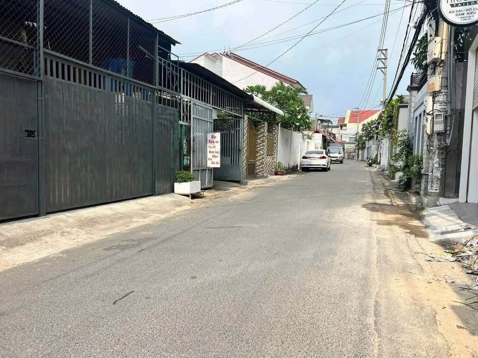 Đất nền Dương Bạch Mai, 201m² giá 6.6 tỷ - Sổ riêng, tiện ích đầy đủ!