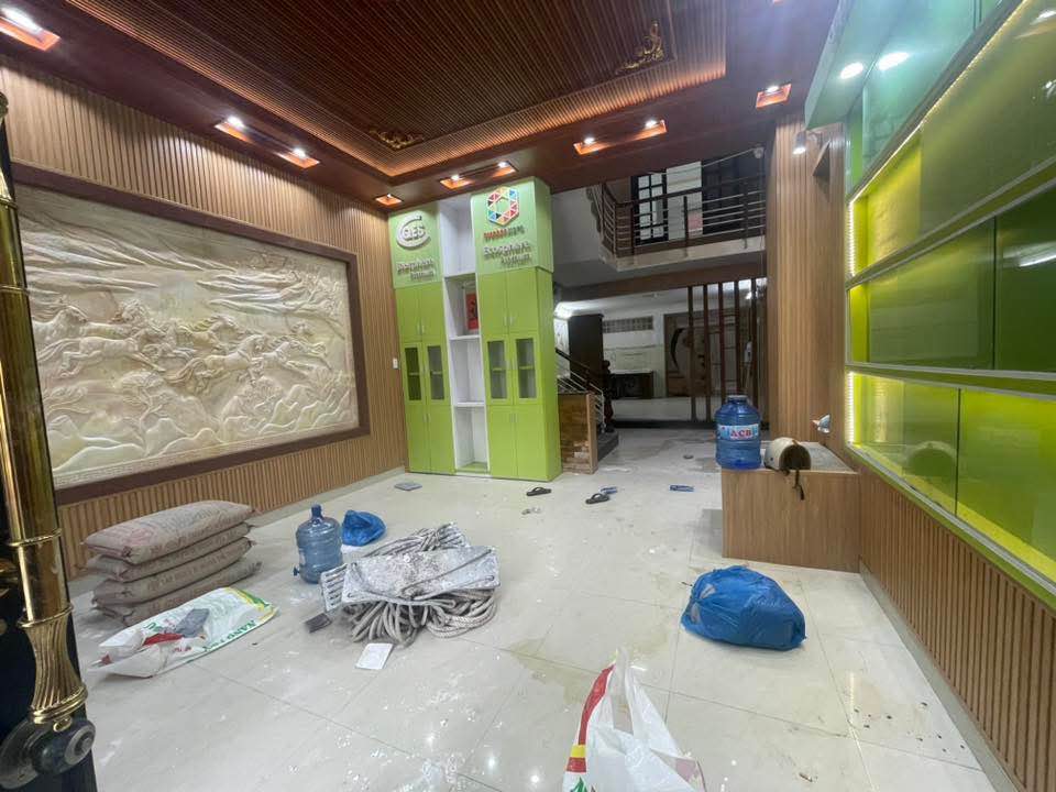 Nhà cho thuê mặt tiền phố Hàn Quốc 100m² giá 40 triệu - Nhà mới đẹp, vừa decor!