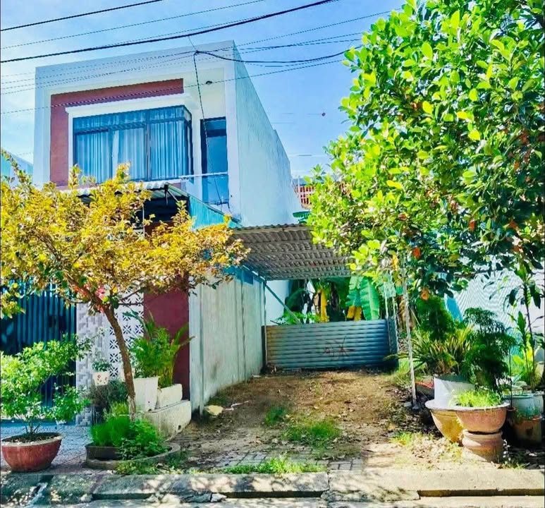 Nhà bán Hòa Xuân - Đà Nẵng 100m² giá 3.9 tỷ - An cư lý tưởng giữa lòng thành phố!