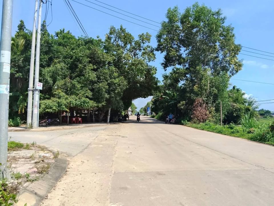 Đất nền lô góc Tịnh Ấn Tây 130m² giá chỉ 1.5 tỷ - Cơ hội đầu tư hấp dẫn!