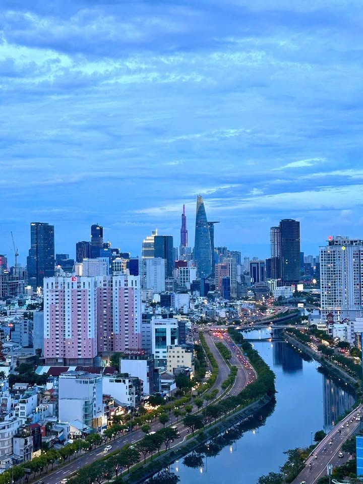 Căn hộ 2PN Gold View Quận 4 80m² giá 7.7 tỷ - View Bitexco tuyệt đẹp!