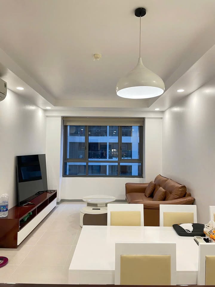 Căn hộ The GoldView Quận 4 72m² giá chỉ 16 triệu - Sẵn sàng vào ở ngay!