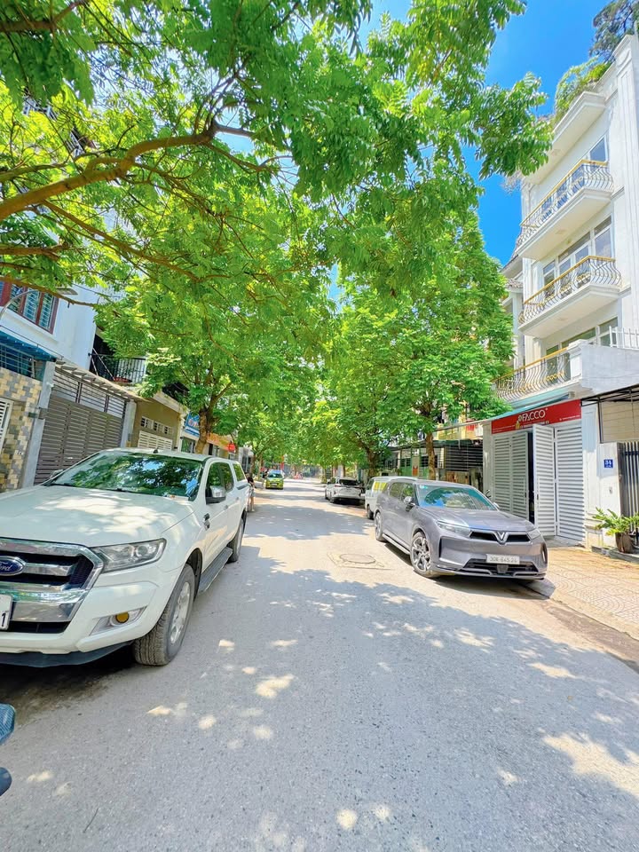 Nhà liền kề Vân Canh 100m² giá 20.5 tỷ - Đầu tư sinh lời ngay!