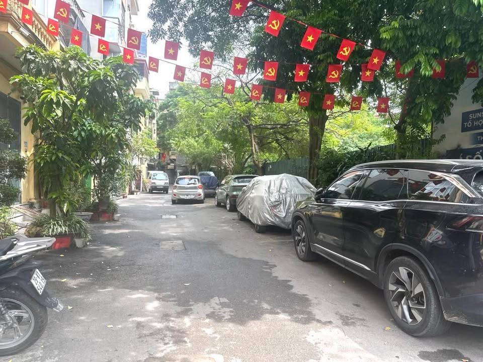 Bán FrontHouse 52m² tại Khuất Duy Tiến, Thanh Xuân giá 21 tỷ - Vị trí đắc địa cho kinh doanh!