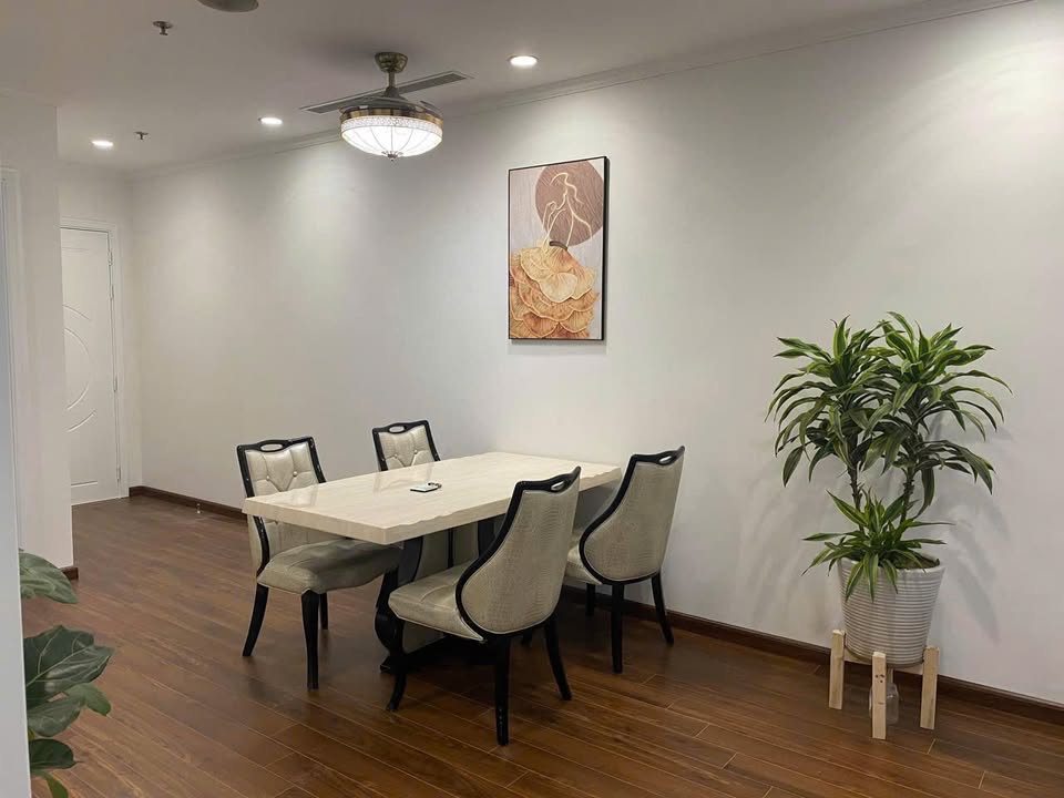 Căn hộ 3 phòng ngủ Park 10 Times City 118m² giá 16 tỷ - View nội khu yên tĩnh!