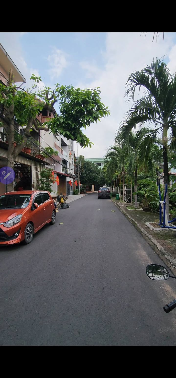 Nhà nguyên căn cho thuê tại Thủ Đức 80m² giá chỉ 8 triệu - Phù hợp làm kho và kinh doanh!