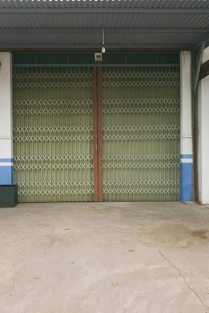 Cho thuê mặt bằng mặt tiền Phạm Văn Đồng 150m² giá 10 triệu - Vị trí kinh doanh lý tưởng!