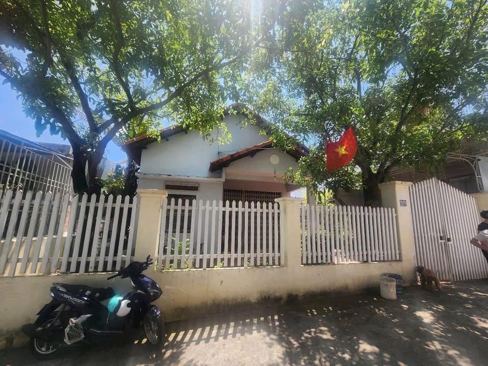 Biệt thự Vĩnh Ngọc Nha Trang 300m² giá 5.5 tỷ - Sổ đỏ chính chủ, đầu tư sinh lời!