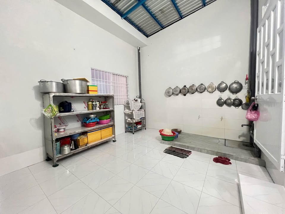 Nhà mặt tiền đường Nguyễn Văn Nhị, Vĩnh Lợi 150m² giá 1.4 tỷ - Sổ đỏ chính chủ!