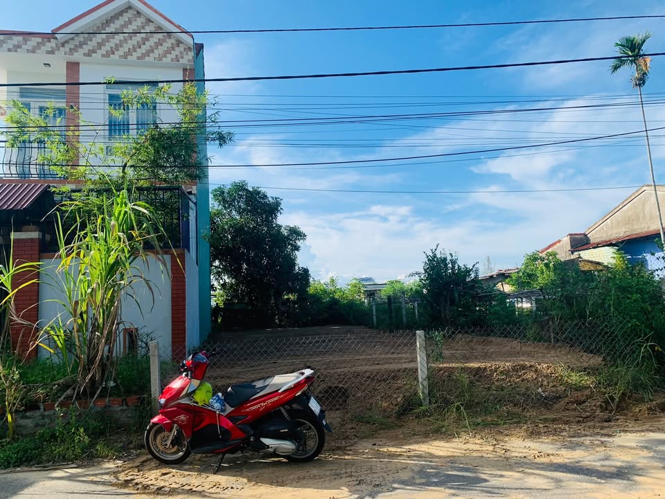 Đất nền mặt tiền đường nhựa 13m5 tại Hội An Tây 100m² chỉ 2.8 tỷ - Cơ hội đầu tư tuyệt vời!