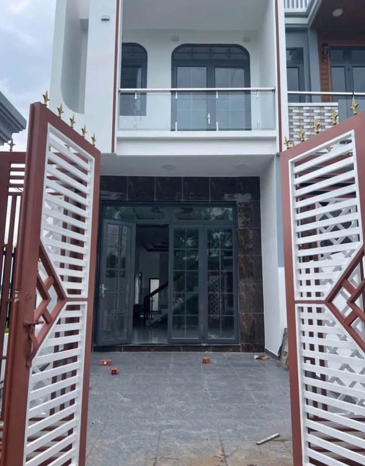 Nhà 1 tầng hẻm Đoàn Nguyễn Tuấn, Hưng Long - 1.26 tỷ - Sổ hồng chính chủ!