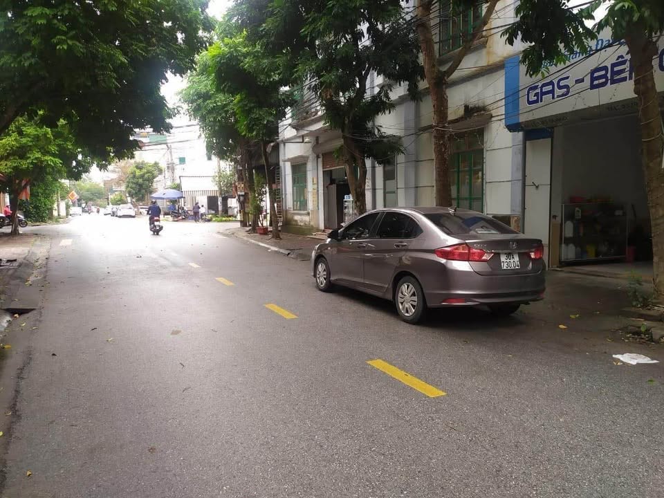 Nhà 1,5 tầng mặt phố Lê Viết Quang 94,5m² giá 3,78 tỷ - Kinh doanh đắc địa!