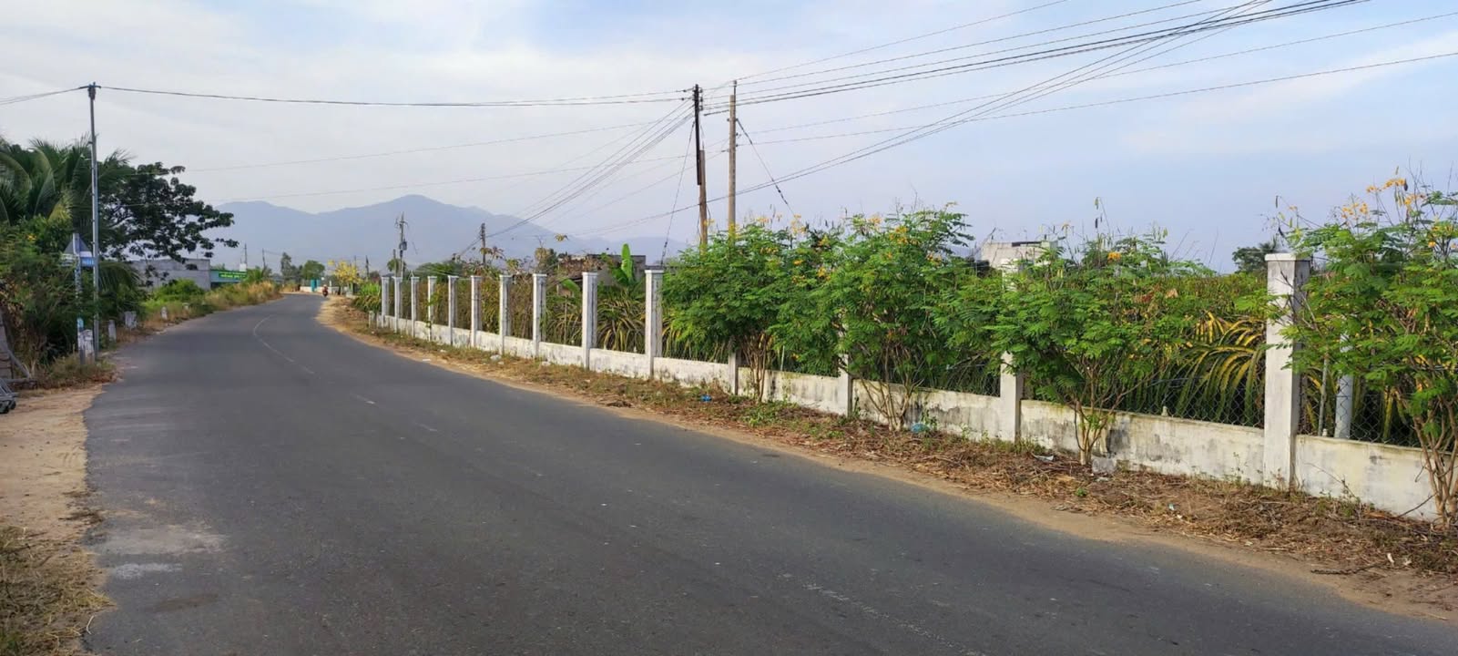 Đất nền Hàm Liêm 2800m² giá 1.25 tỷ - Quy hoạch thổ cư, mặt tiền nhựa!