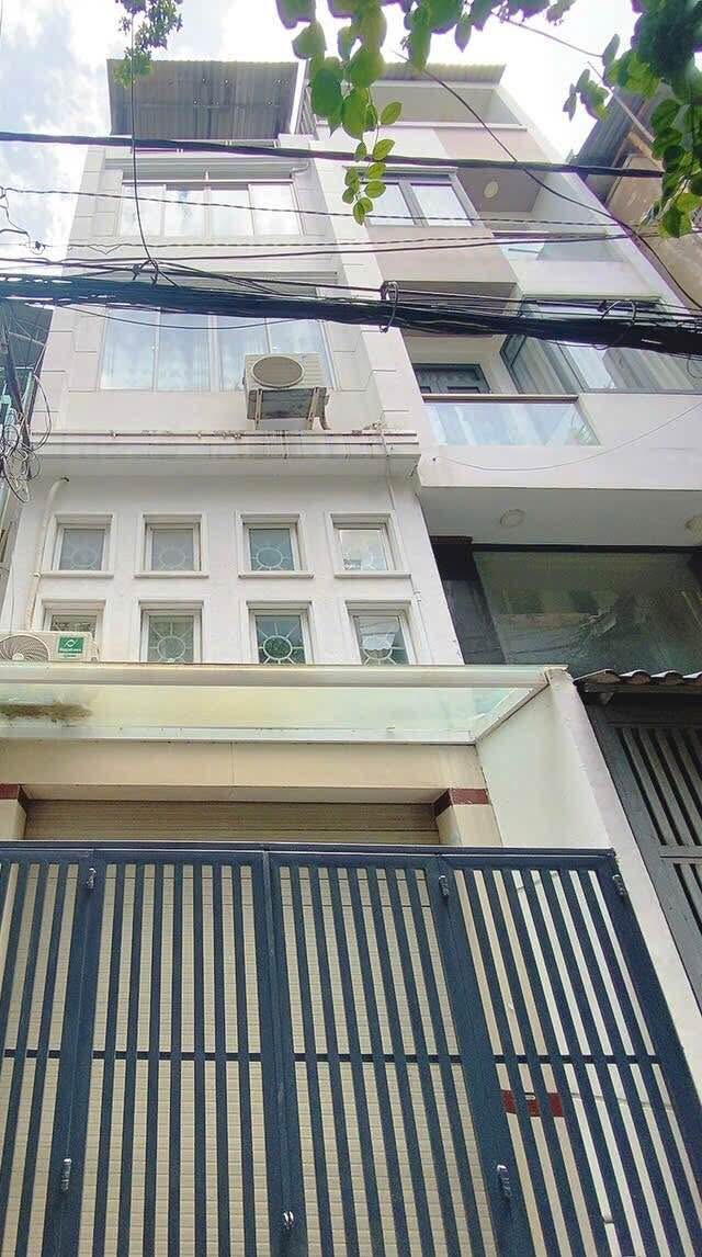Nhà phố Lê Văn Duyệt, Bình Thạnh 30m² giá 7.7 tỷ - Vị trí đắc địa gần Quận 1!