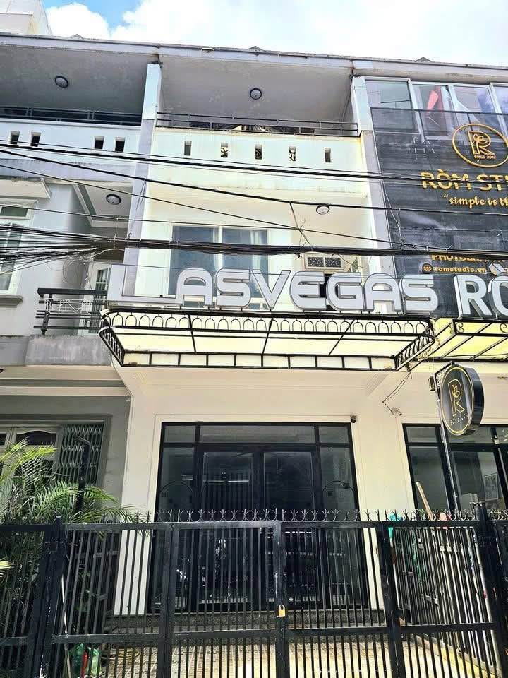 Nhà nguyên căn đường Hai Bà Trưng Đà Lạt 85m² giá 18 triệu - Thuận tiện kinh doanh