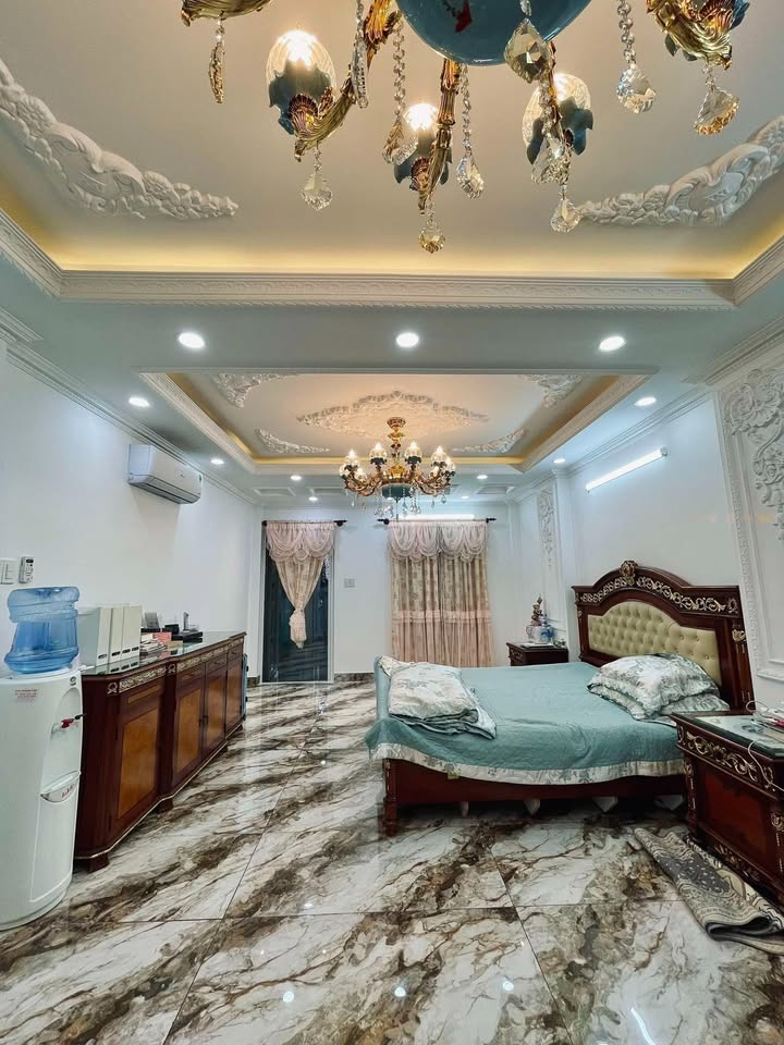 Nhà mặt tiền Ba Tháng Hai, Quận 10 - 113.4m² giá 40 tỷ - Đầu tư sinh lời vượt trội!