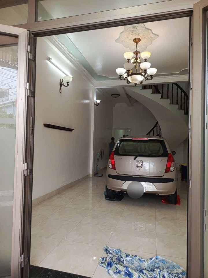 Cho thuê nhà mặt tiền Phú Lợi, Sóc Trăng 100m² giá 15 triệu - Phù hợp làm văn phòng, spa!