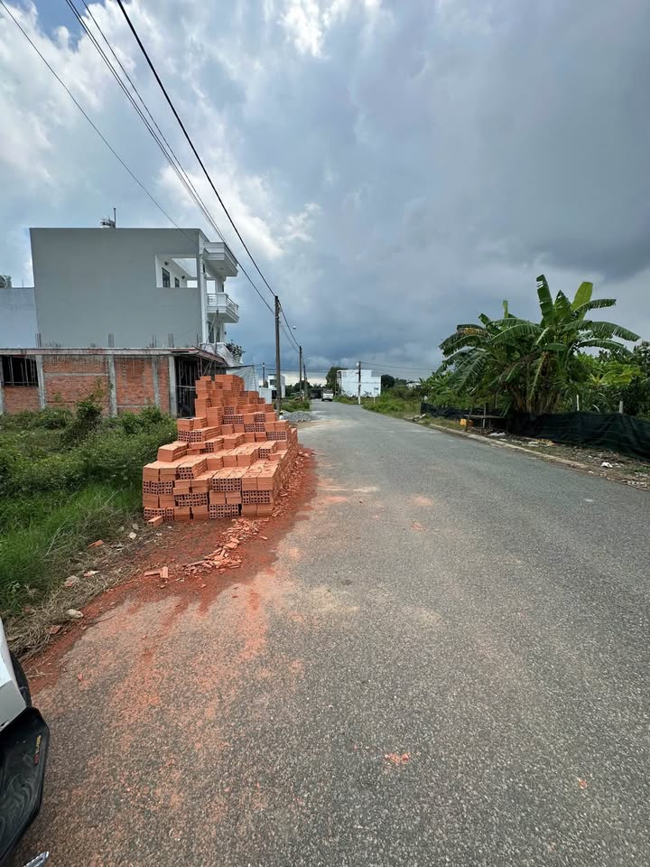 Đất thổ cư KDC Bình Tâm, Tân An 100m² giá 1.35 tỷ - Đầu tư sinh lời ngay!