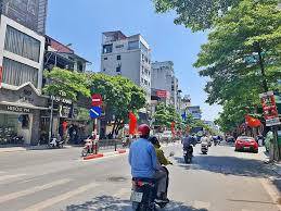 Nhà mặt phố Tôn Đức Thắng, Đống Đa 35m² giá 18.5 tỷ - Kinh doanh sầm uất, nhà mới đẹp!