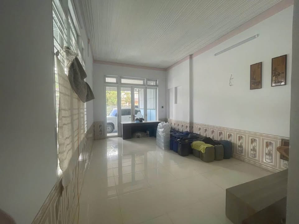 Nhà vườn đường 8a, phường Tân An, 350m² giá 4.1 tỷ - Chính chủ bán gấp!