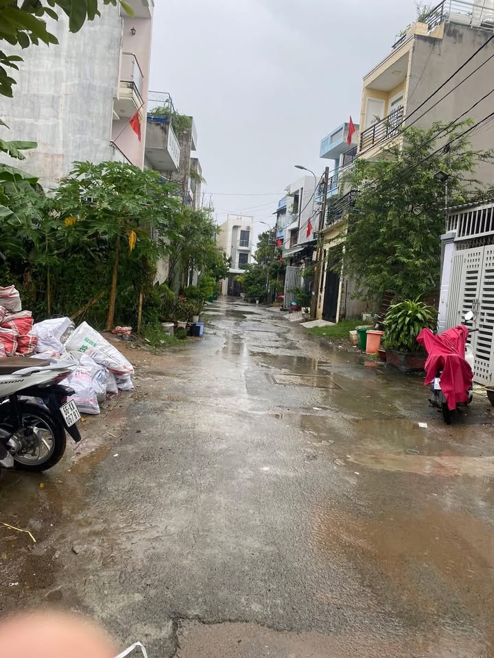 Đất nền Hẻm 123 Đường 6, Thủ Đức 62m² giá 3.79 tỷ - Vị trí đắc địa gần Vinhome!