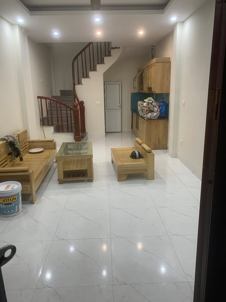Nhà cho thuê ngõ 2 Lê Trọng Tấn Hà Đông 30m² - Nhà mới sạch đẹp, giá chỉ 9 triệu/tháng!