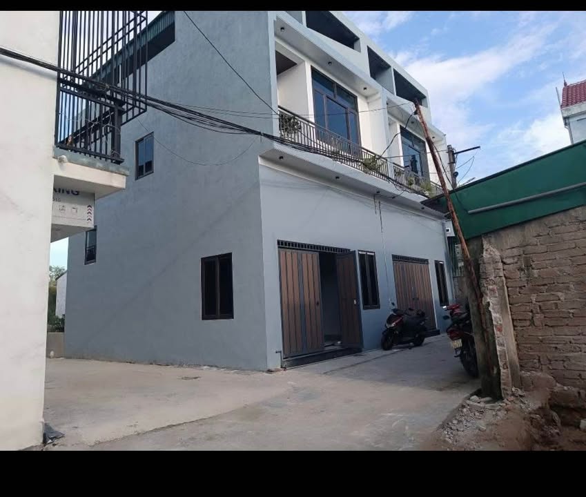 Nhà 2,5 tầng Nghi Phú, 65.7m² giá 2.89 tỷ - Sổ hồng chính chủ, 2 mặt tiền!