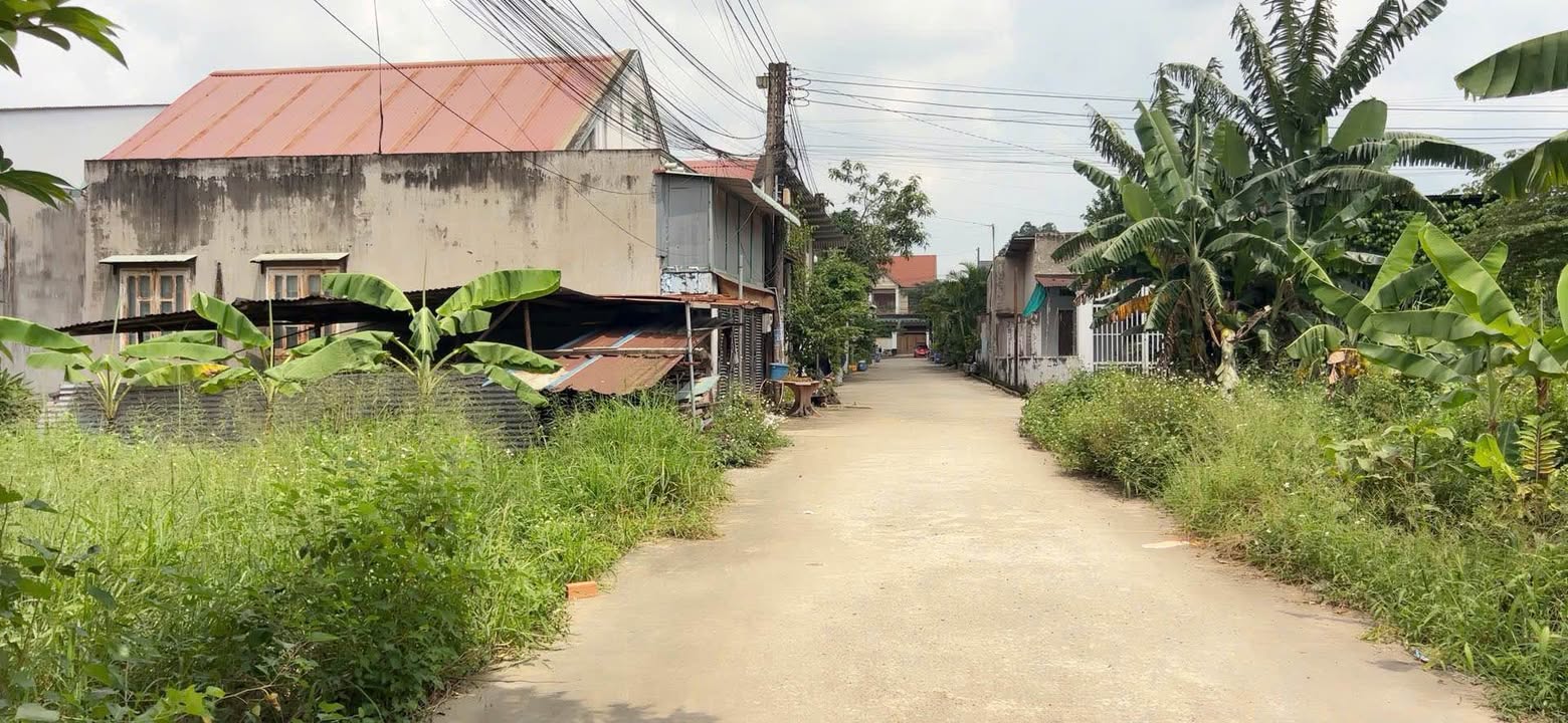 Nhà 2 mặt tiền đường Bắc Sơn Trảng Bom 80m² giá 2.15 tỷ - Thiết kế hiện đại, sẵn sàng ở ngay!