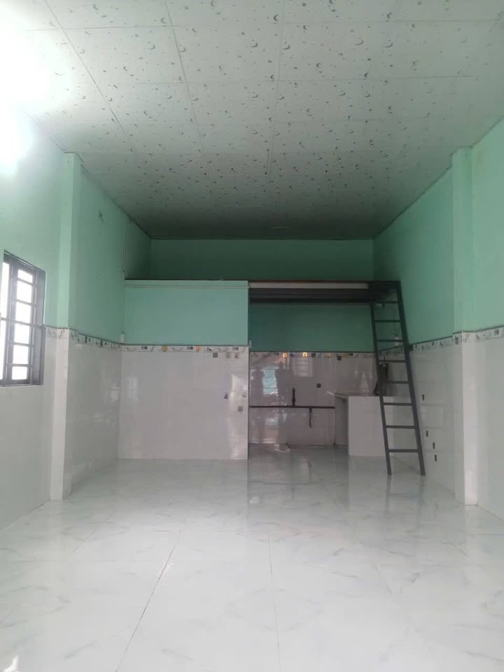 Nhà cho thuê ấp 5, Vĩnh Lộc B 40m² chỉ 2.5 triệu - Sạch sẽ, thoáng mát!