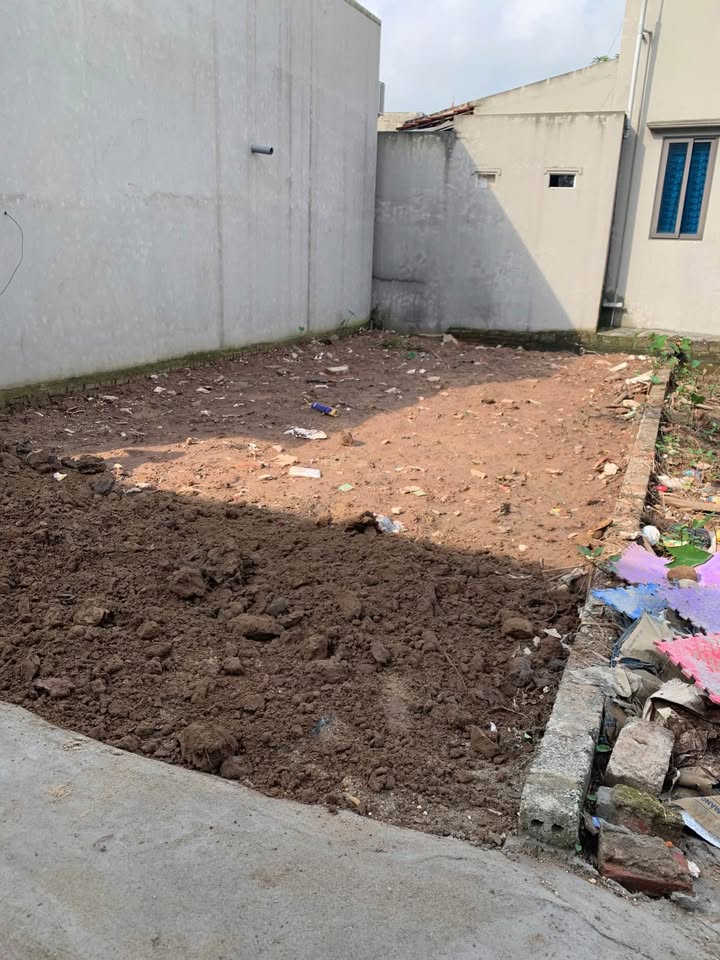 Đất thổ cư Hồng Vân 60m² giá 2.25 tỷ - Vị trí đắc địa gần chợ và khu du lịch