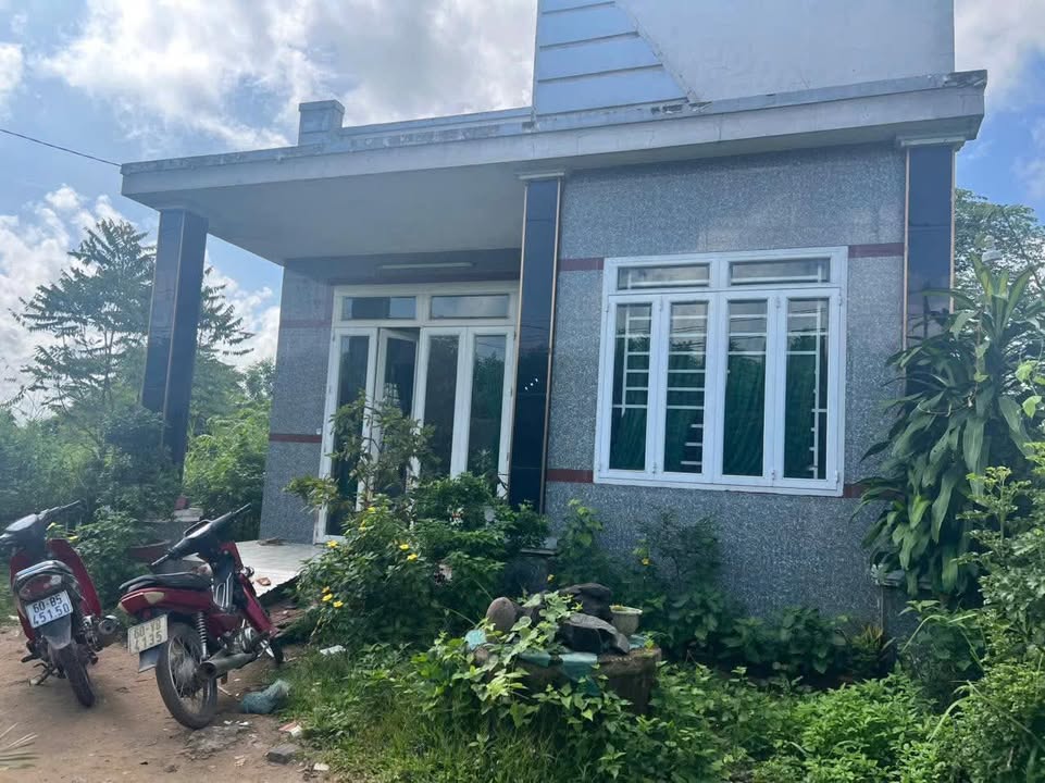 Đất nền Xuân Tâm Xuân Lộc 380m² giá 1.1 tỷ - Sổ hồng riêng, thuận tiện giao thông!