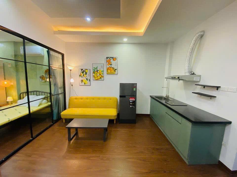 Căn hộ cho thuê 89B Nguyễn Khuyến, Đống Đa 70m² - Mặt phố ô tô tránh nhau, full đồ