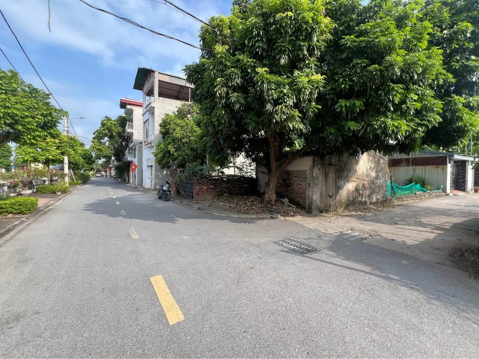 Đất nền 104m² tại Ỷ Lan, Gia Lâm - Giá chỉ 80 triệu/m² - Cơ hội đầu tư tuyệt vời!