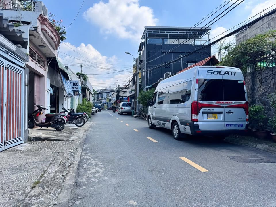 Nhà mặt tiền Chợ Tam Hà, Thủ Đức, 116m² giá 12.2 tỷ - Cơ hội đầu tư hấp dẫn!