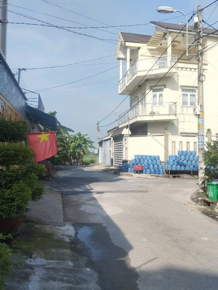 Đất thổ cư Bà Điểm Hóc Môn 176m² giá 6.3 tỷ - Chủ giảm 200 triệu!