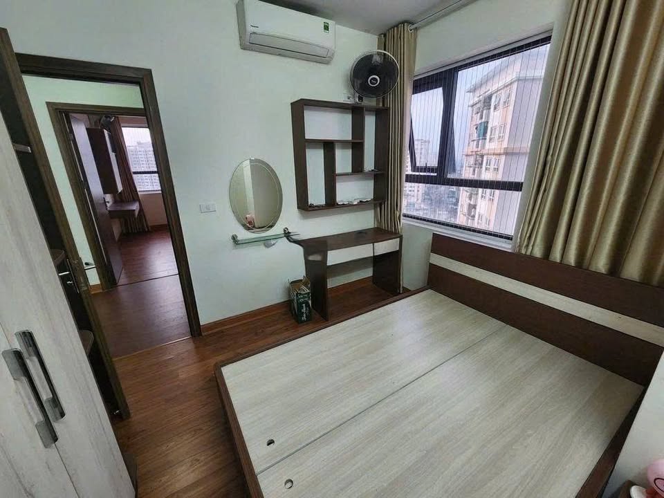 Căn hộ K35 Tân Mai 86m² giá thỏa thuận - Full nội thất, view hồ tuyệt đẹp!