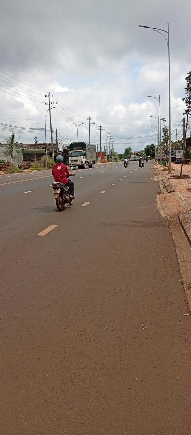 Đất mặt tiền Tỉnh lộ 8, Huyện Cư M'Gar, 600m² giá 7.2 tỷ - Cơ hội đầu tư sinh lời!