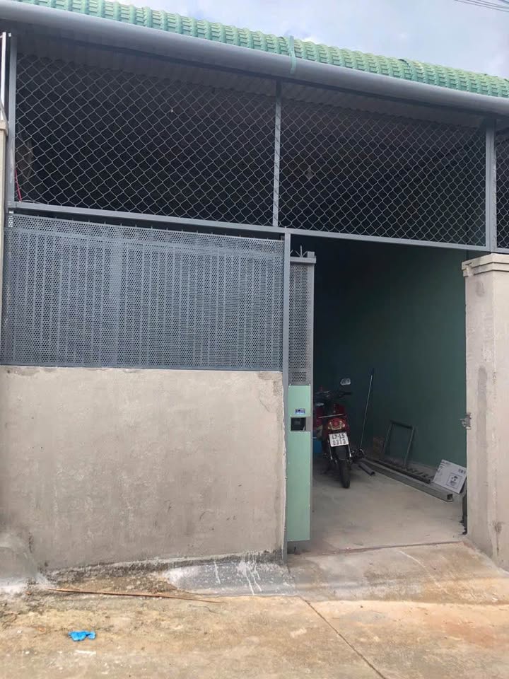 Nhà cho thuê đường Y Ngông nối dài, Buôn Ma Thuột - Giá 2.7 triệu, vào ở ngay!