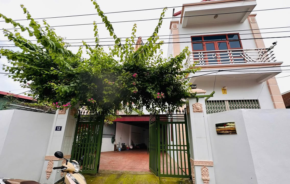 Đất và nhà TDP Vàng, Việt Yên 208m² - Giá thỏa thuận cực tốt!