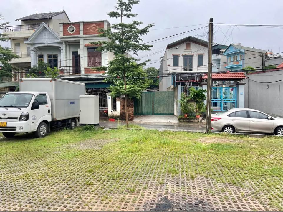 Đất nền Lê Thanh Nghị, Vĩnh Yên 170m² giá 3.8 tỷ - Vị trí đắc địa cho kinh doanh!