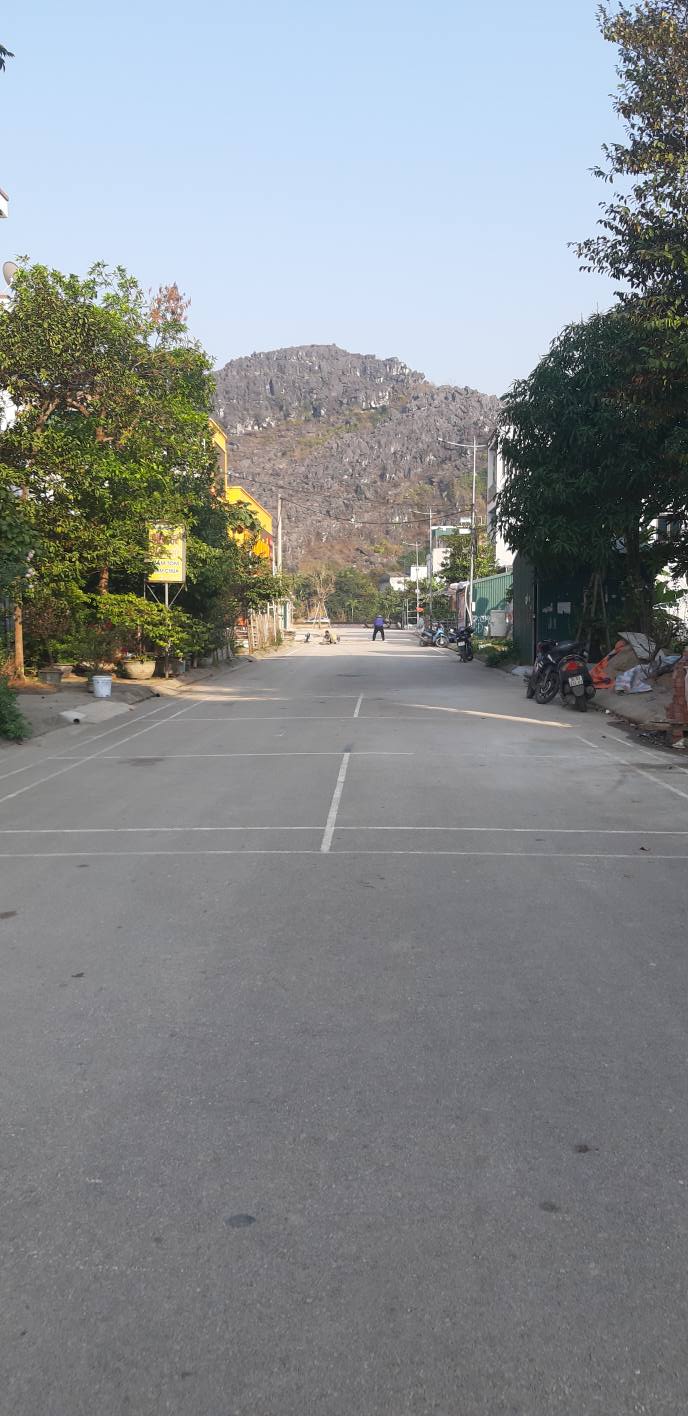 Đất nền KĐT Núi Long, Hạc Thành, 93m² giá 6 tỷ - Sổ hồng chính chủ!