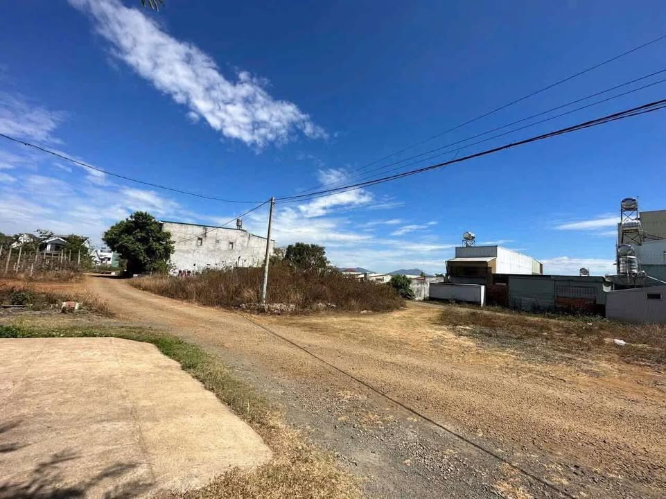 Đất thổ cư hẻm Yết Kiêu, phường Thống Nhất, Gia Lai 120m² - Đường rộng ô tô vào tận nơi!