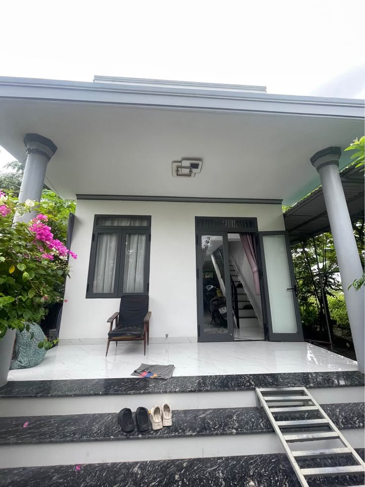 Nhà vườn Diên Khánh 284m² giá 3.2 tỷ - Gần biển Nha Trang 10km