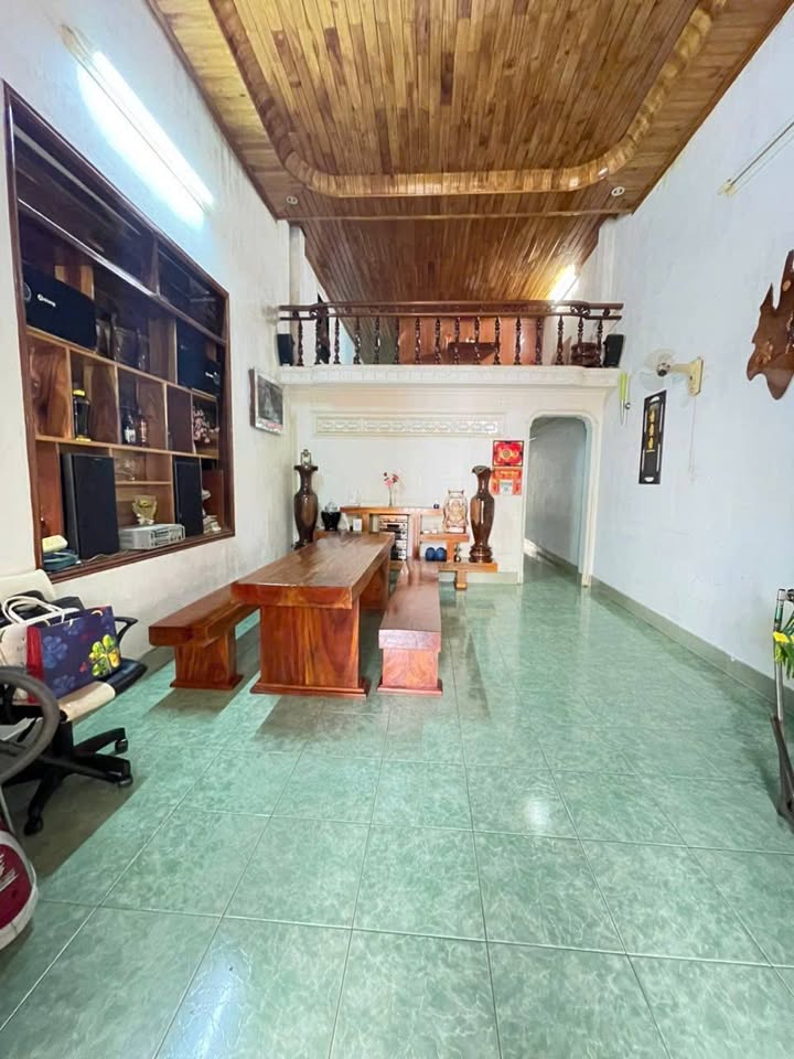 Nhà nguyên căn cho thuê tại Km3, Tân Lập, 125m² - Giá chỉ 5 triệu/tháng!