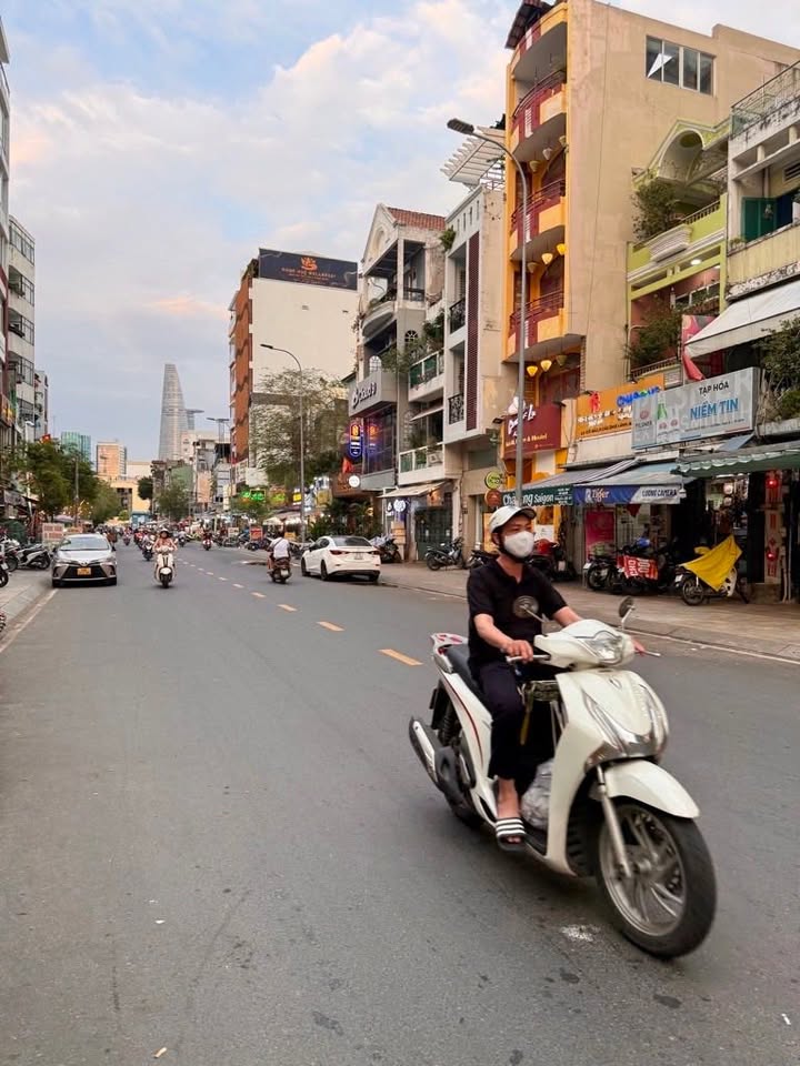 Mặt tiền kinh doanh đỉnh đường Cô Bắc Q1 42m² giá 8.7 tỷ - Sẵn sàng đầu tư!